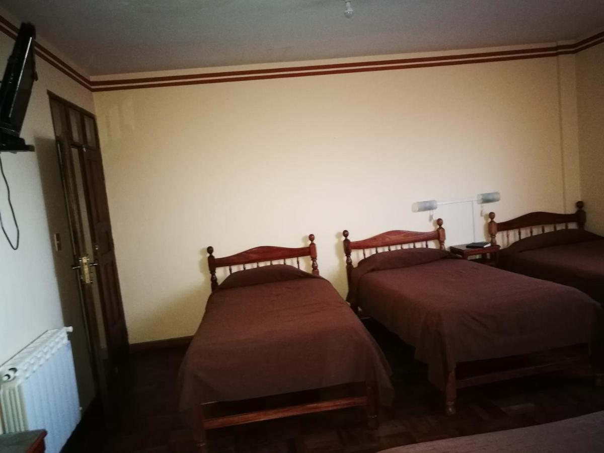 Julia Plaza Hotel Uyuni Kültér fotó