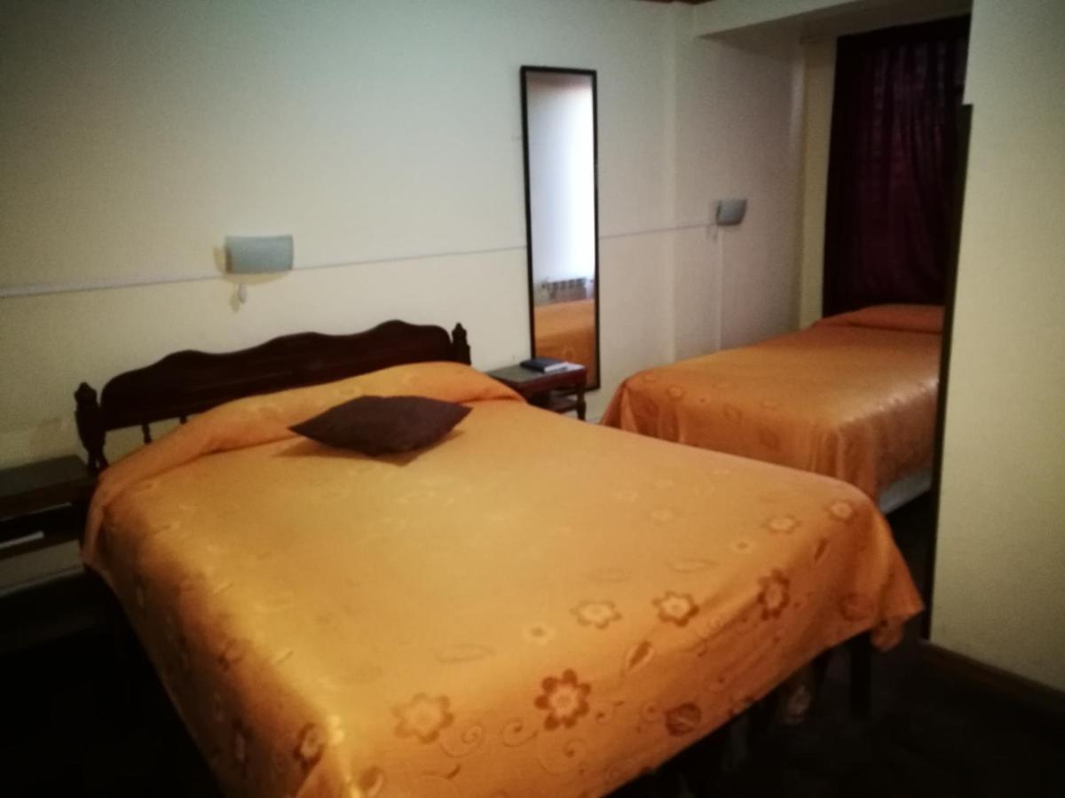 Julia Plaza Hotel Uyuni Kültér fotó